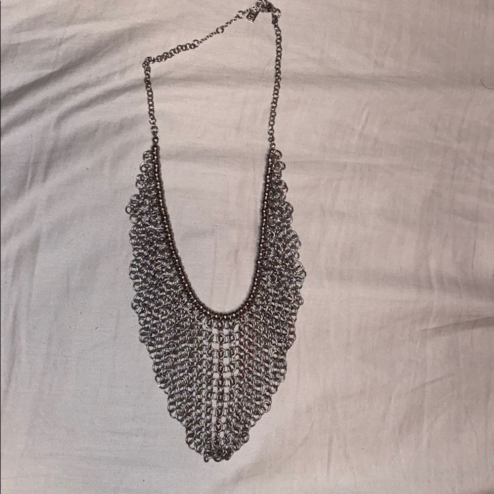 Silver chain link necklace